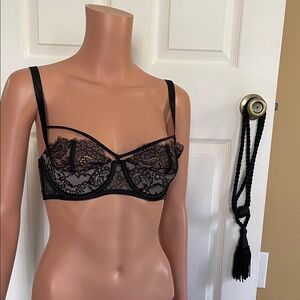Victoria's Secret sexy Black Lace Balconet bra size 34B new without tags